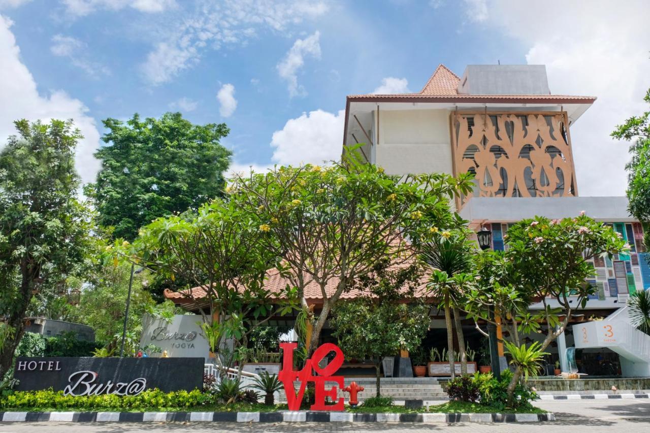 Hotel Burza Yogyakarta