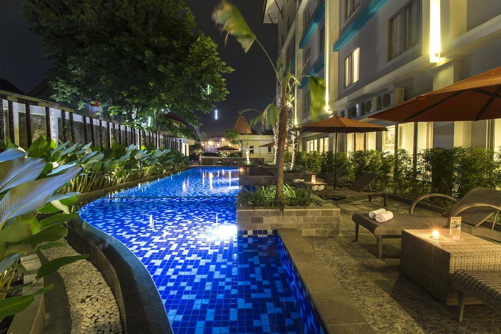 Hotel Burza Yogyakarta
