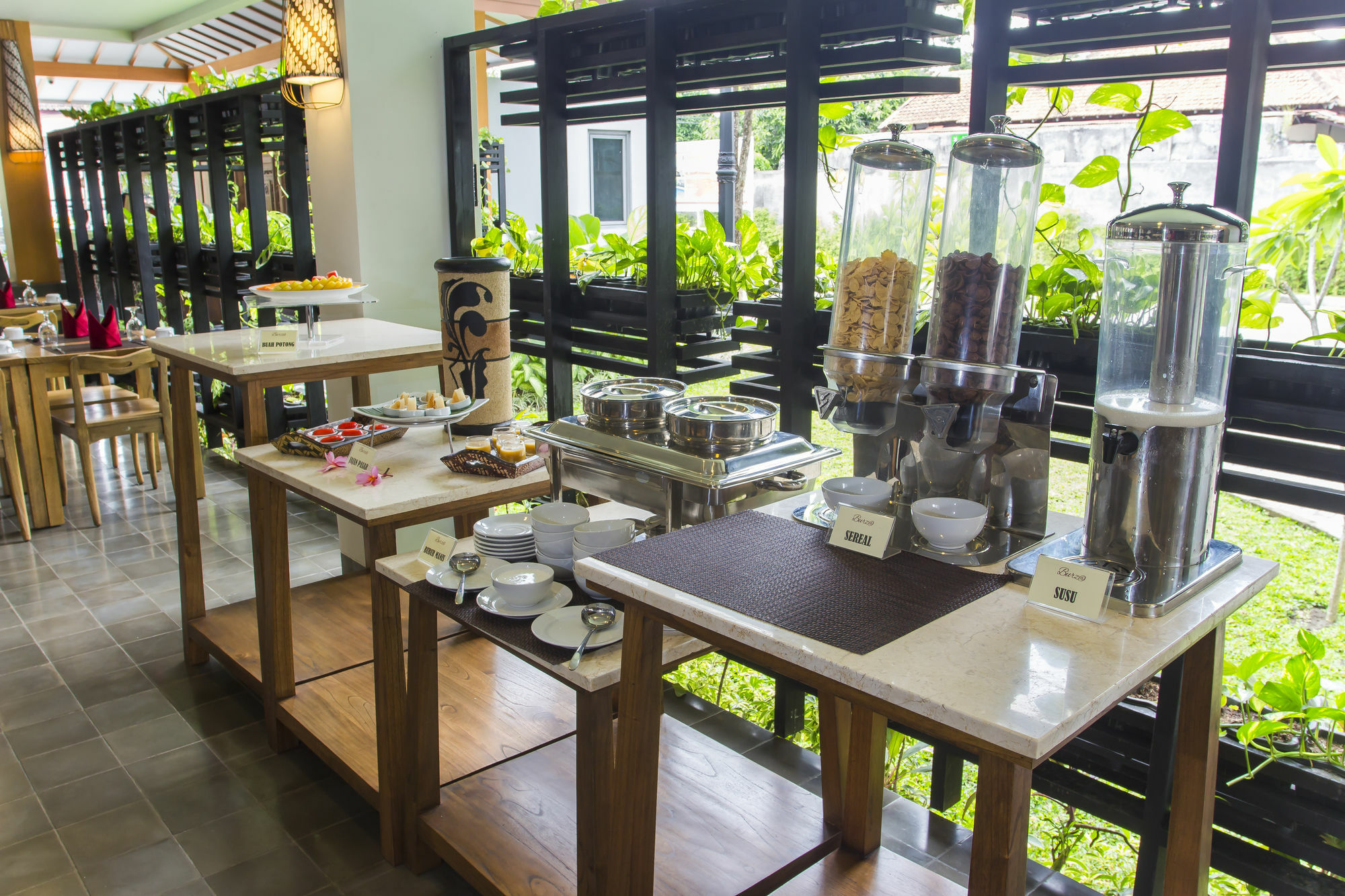Hotel Burza Yogyakarta